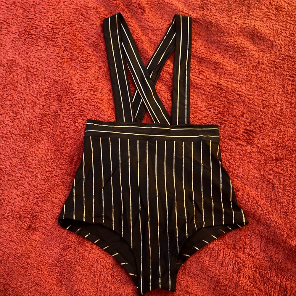 Striped Black and Gold high waisted shorts with suspenders. Size Small.